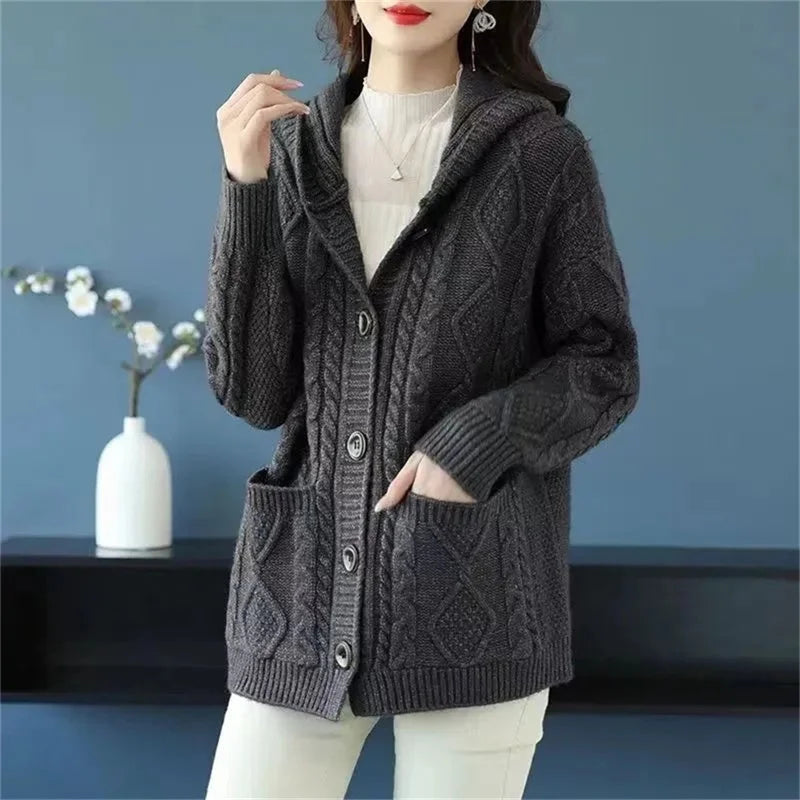 Lina - Elegant Diamond Stitch Cardigan