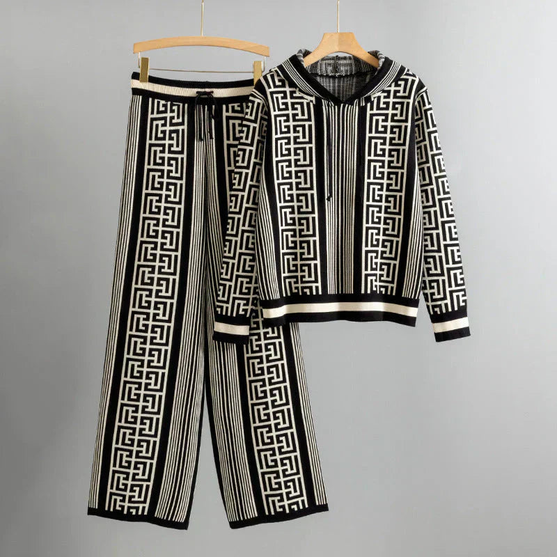 Charlotte - Cozy Hoodie & Pants Set