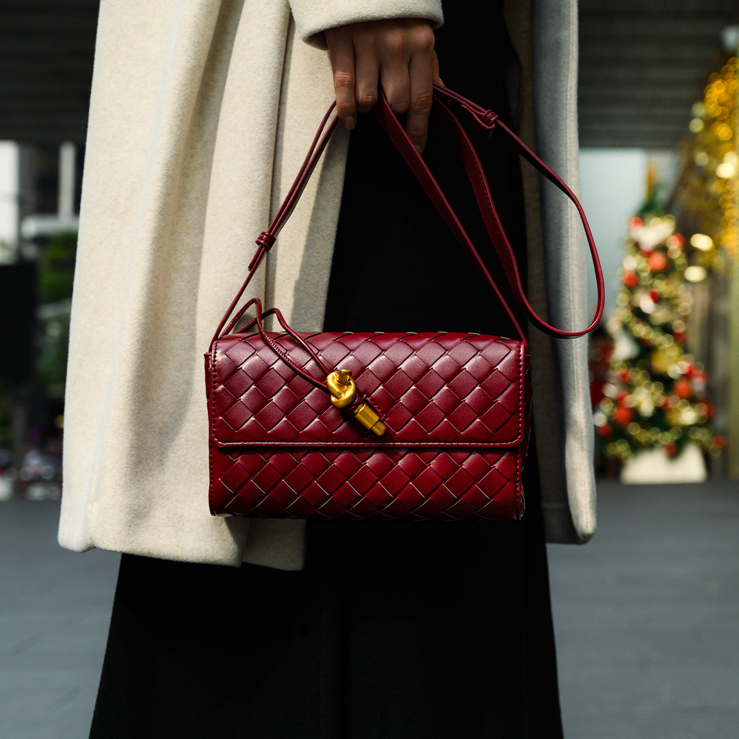 Vivianne Crossbody Bag