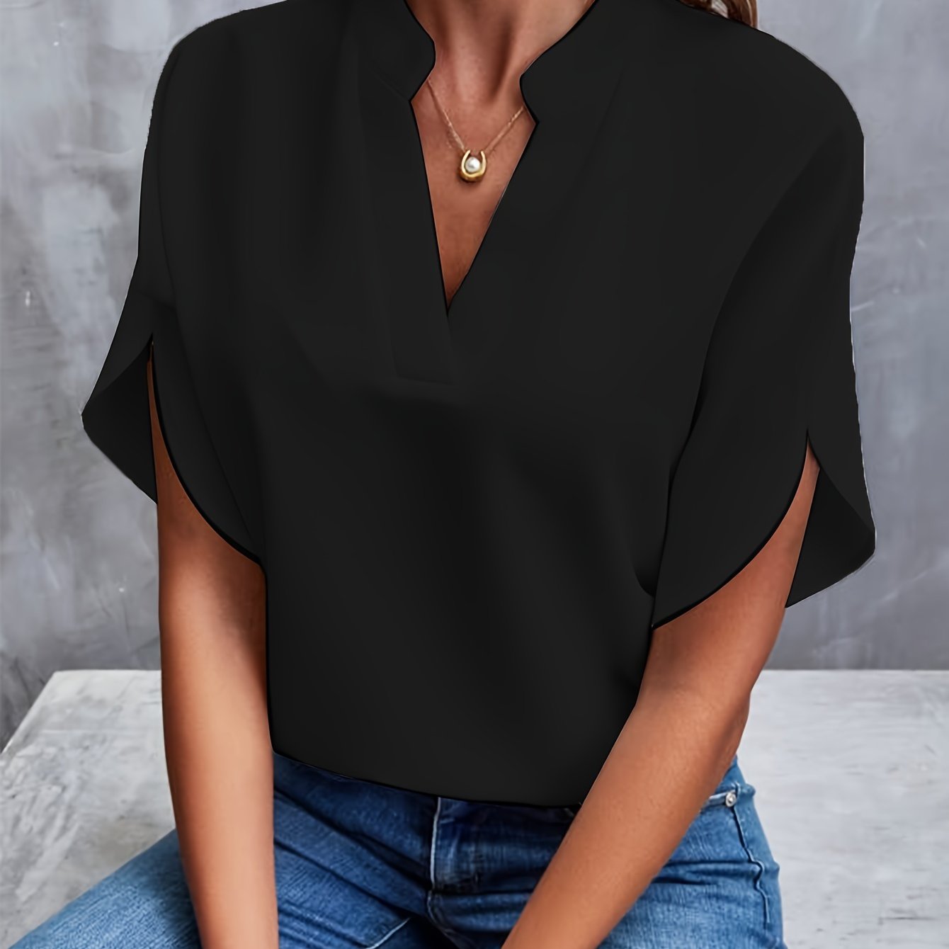 Christie - Elegant Blouse