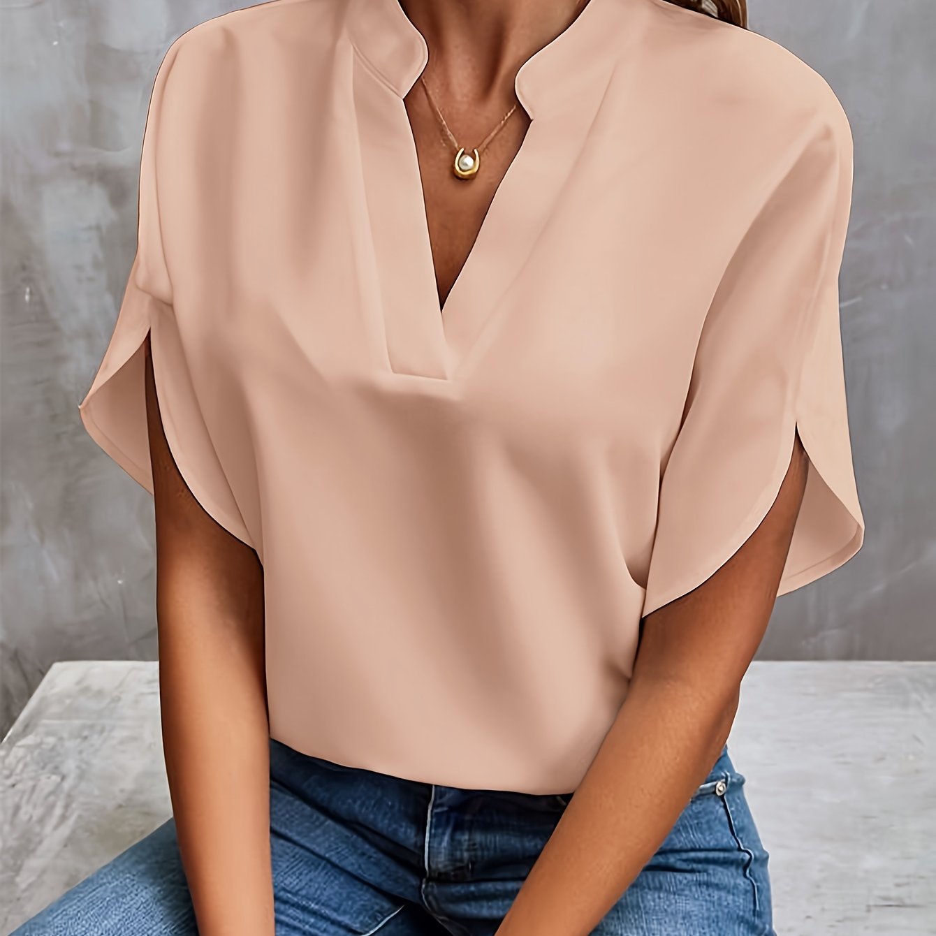 Christie - Elegant Blouse