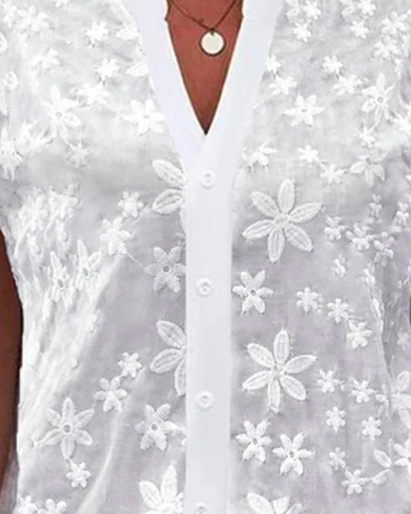 Flora Short-sleeved V-neck blouse