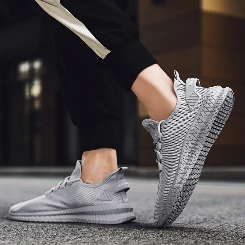 Isaac - Breathable Flyknit Shoes