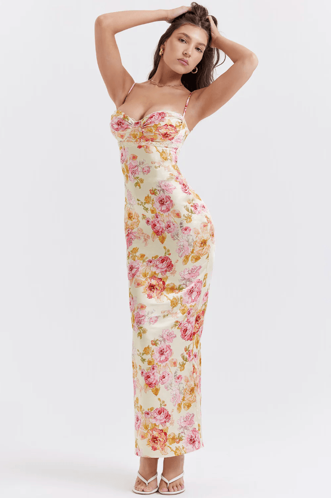 Amelia | Charming Floral Maxi Dress
