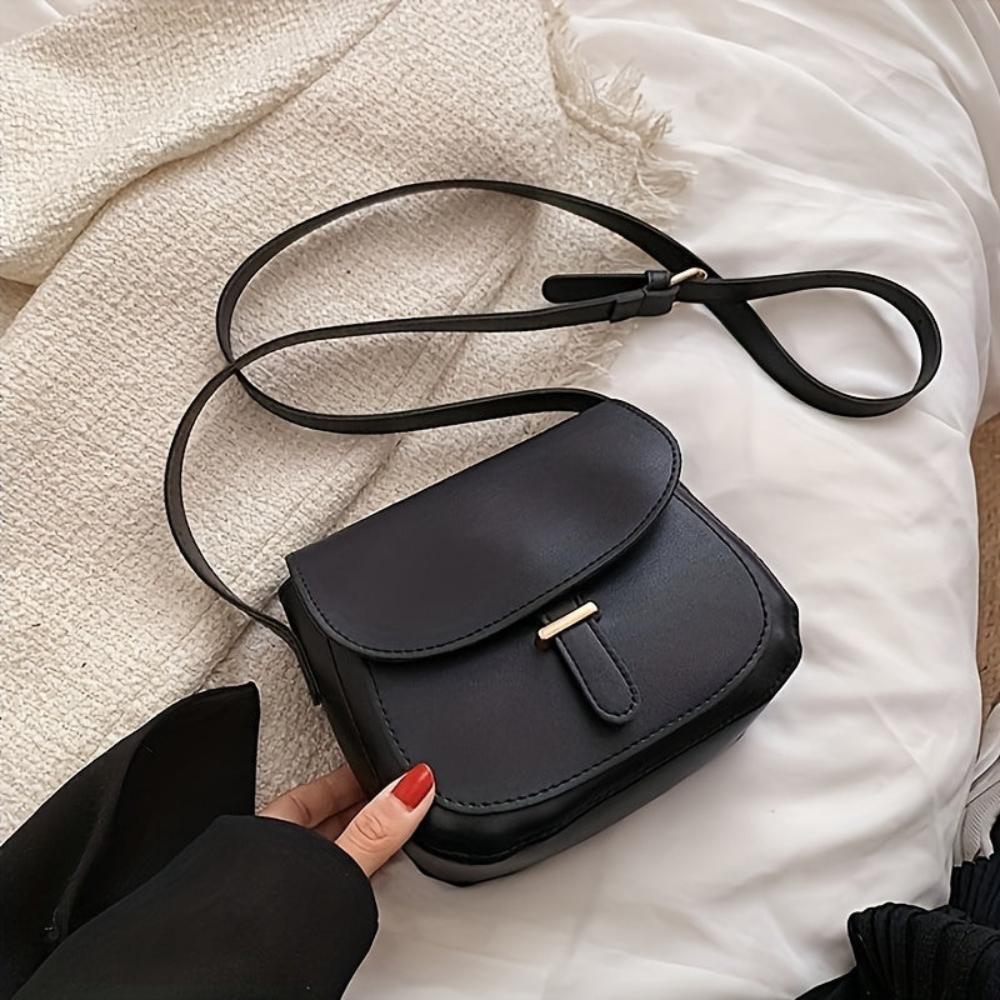 Aria Retro Grace | Elegant Saddle Crossbody Bag
