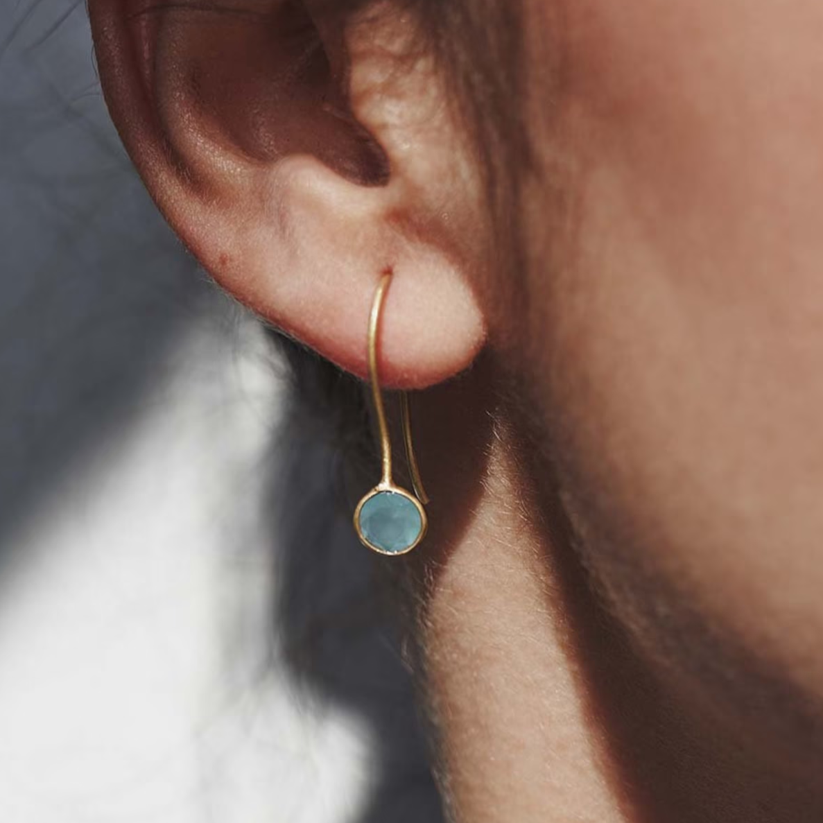 Vintage gold blue earrings