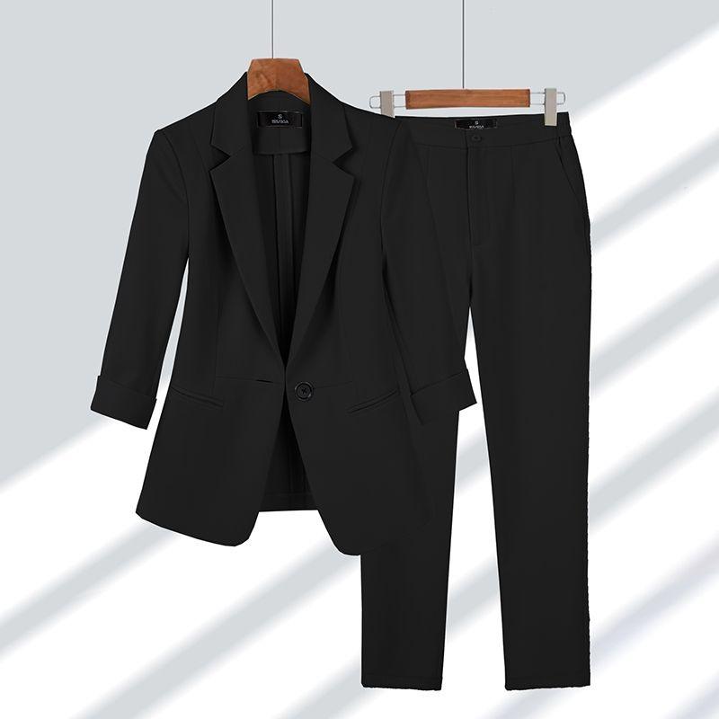 Lisa - Elegant Business Suit