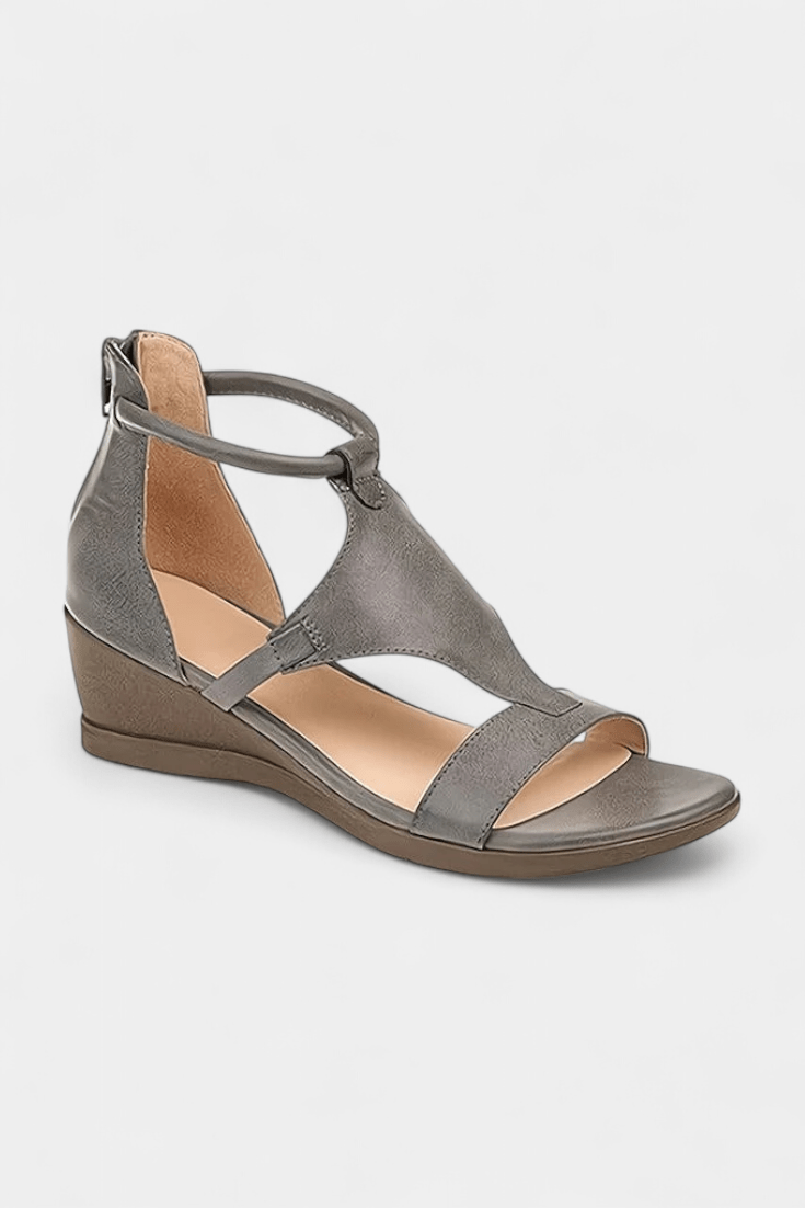 Pilar Everyday Sandals