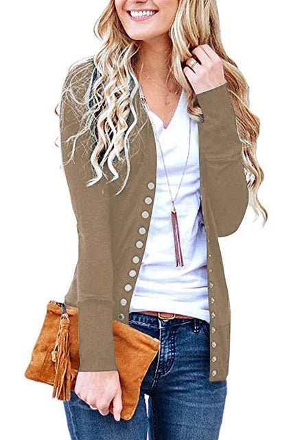 Ami - Modern Low Cut V-Neck Cardigan