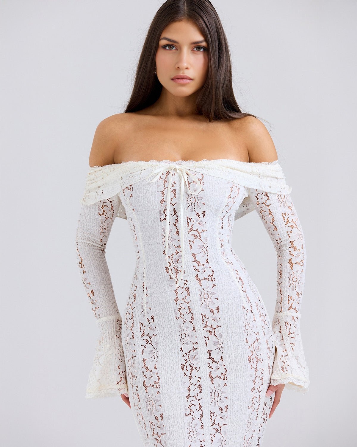 Rosalie | Lace Off-Shoulder Maxi Dress
