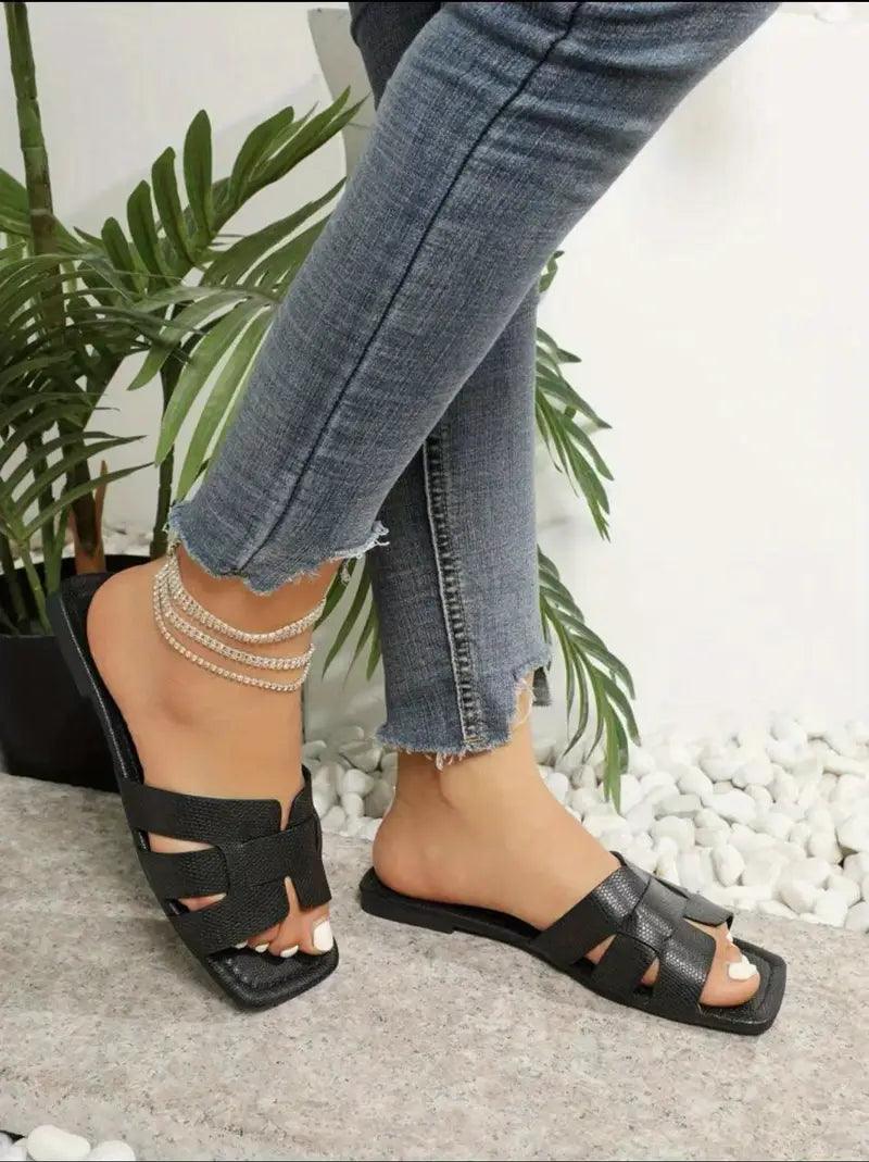 The Aria Parisian Sandal